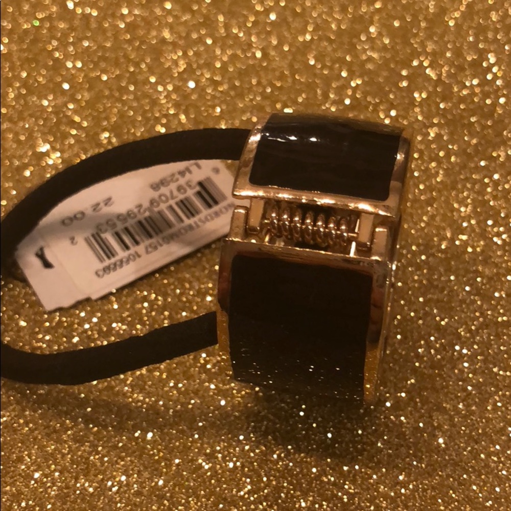 Never Worn Black And Gold Pony Clasp